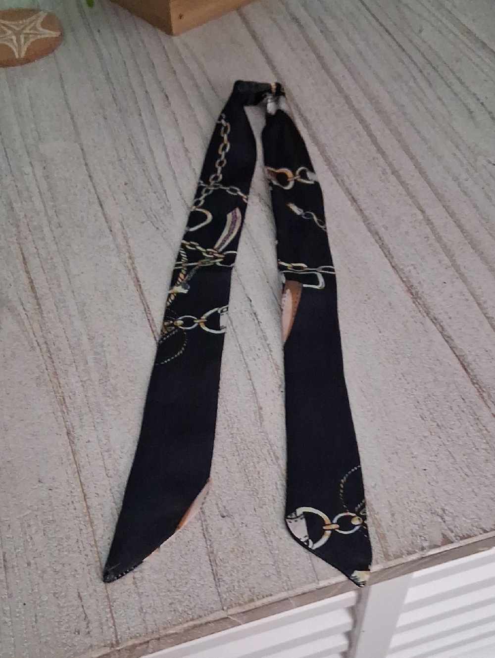 Black Chain-Print Women’s Scarf Tie